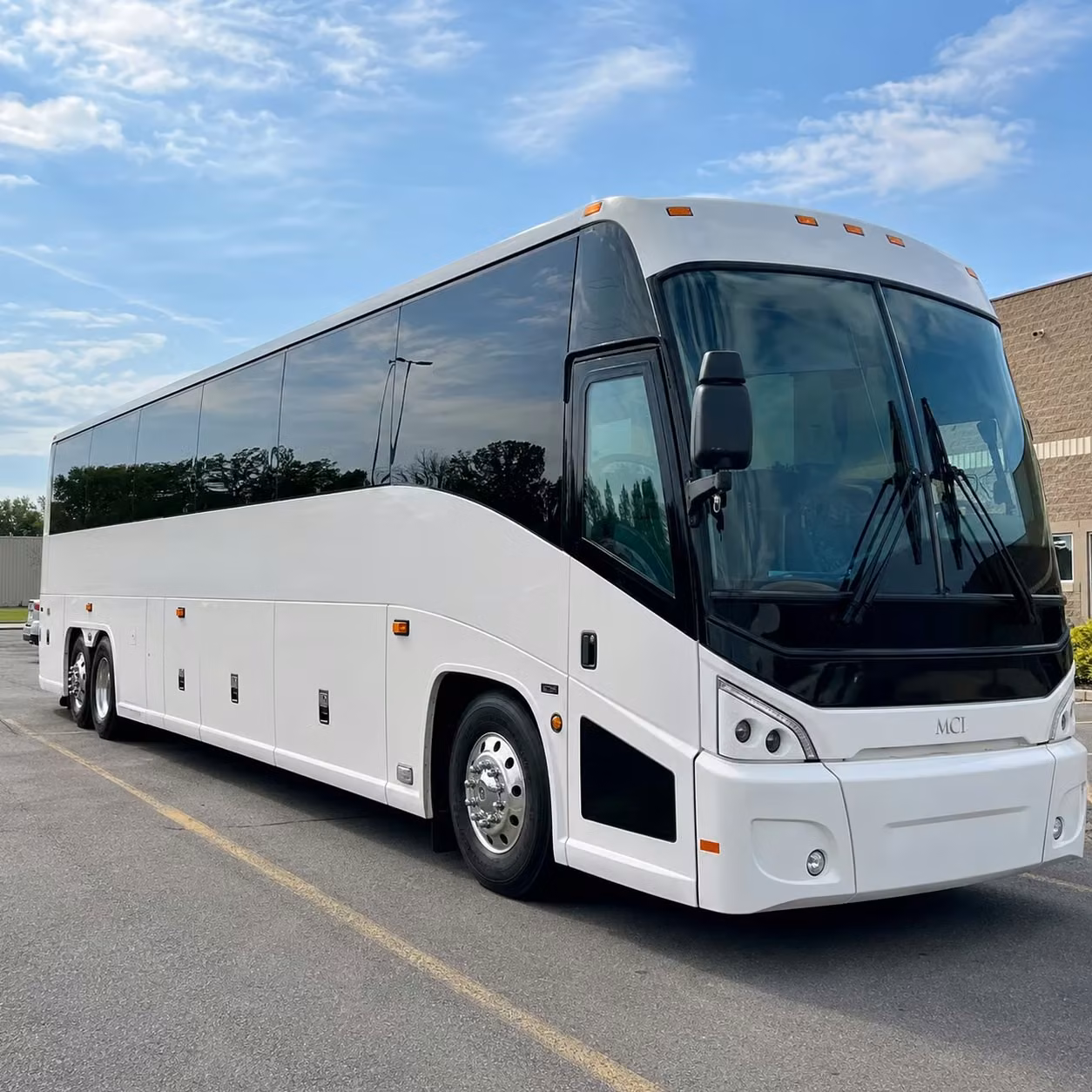 aurora airport transportation
