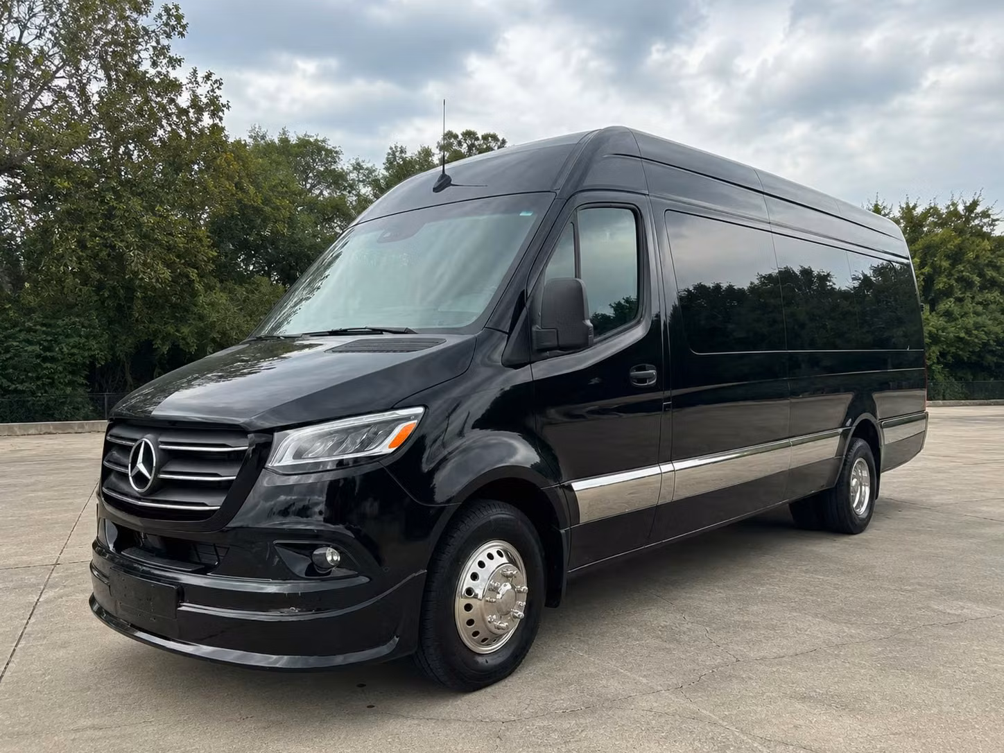 aurora prom homecoming transportation services